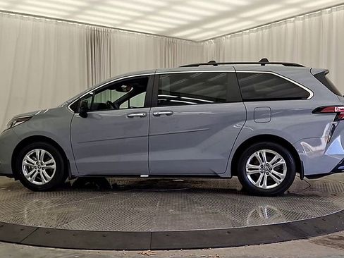 Certified 2023 Toyota Sienna XSE w/ XSE Plus Package AWD/4WD image 2