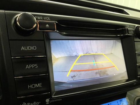 Used 2017 Toyota RAV4 SE AWD/4WD image 10