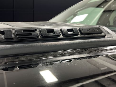 Used 2025 RAM 1500 Laramie w/ Night Edition AWD/4WD image 46