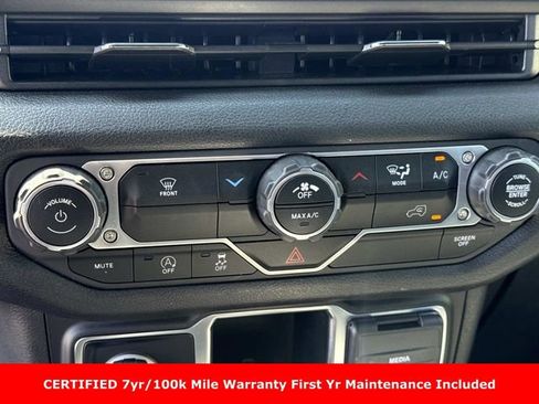 Used 2024 Jeep Wrangler Sport AWD/4WD image 20