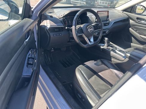 Used 2024 Nissan Altima 2.5 SR image 28
