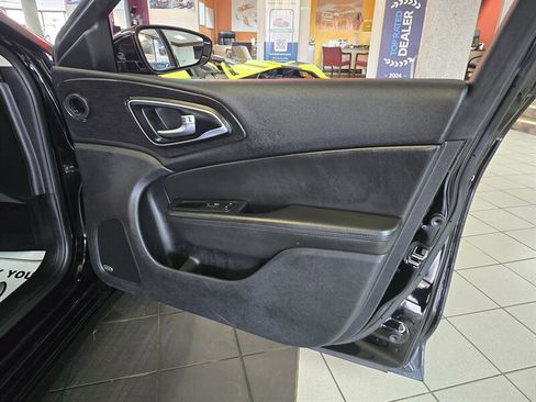Used 2016 Chrysler 200 C w/ Navigation & Sound Group I image 13