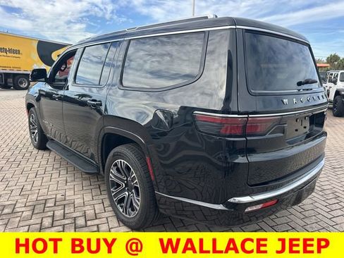 Certified 2024 Jeep Wagoneer Series II w/ Flexible Seating Group AWD/4WD image 10