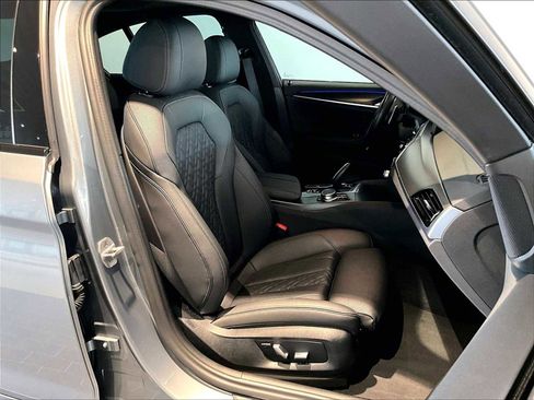 Used 2023 BMW 540i w/ M Sport Package RWD image 22