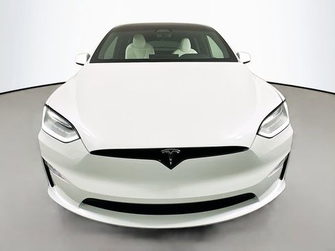 Used 2022 Tesla Model X AWD/4WD image 2