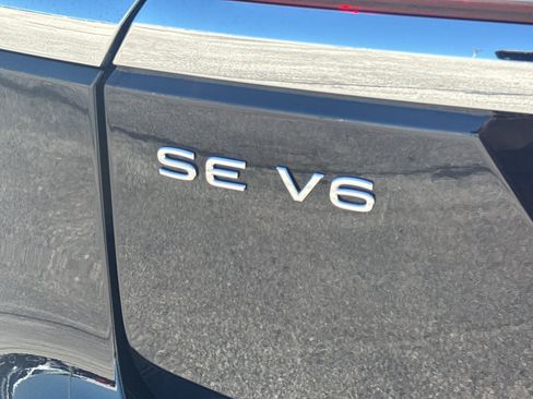 Used 2023 Volkswagen Atlas SE AWD/4WD image 8