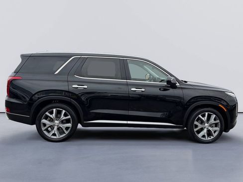 Used 2021 Hyundai Palisade SEL w/ Premium Package image 2