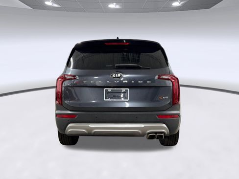 Used 2020 Kia Telluride S FWD image 10