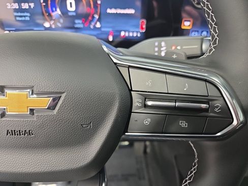 New 2026 Chevrolet Traverse LT image 15