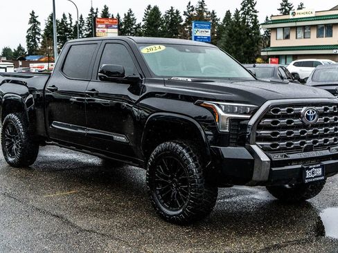 Used 2024 Toyota Tundra Platinum image 6