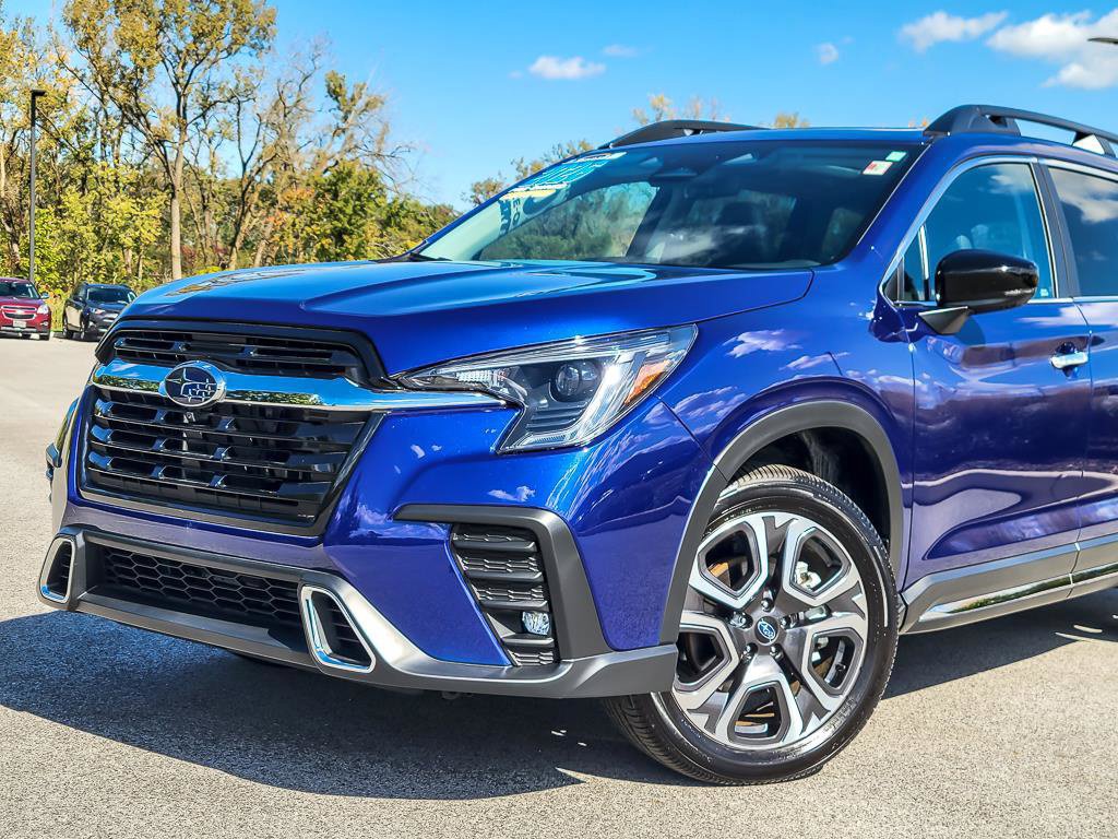 Certified 2026 Subaru Ascent Touring AWD/4WD image 2