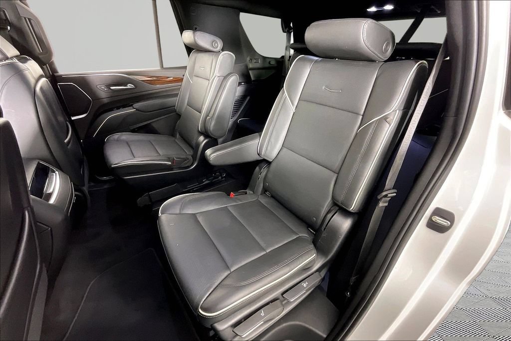 Certified 2023 Cadillac Escalade Premium Luxury AWD/4WD image 20