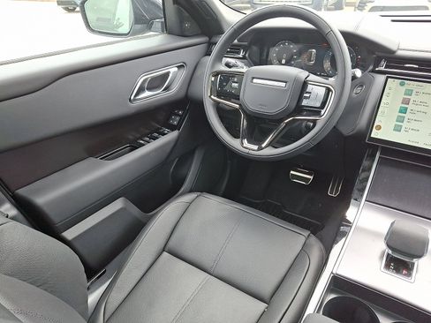 Certified 2026 Land Rover Range Rover Velar Dynamic SE image 12