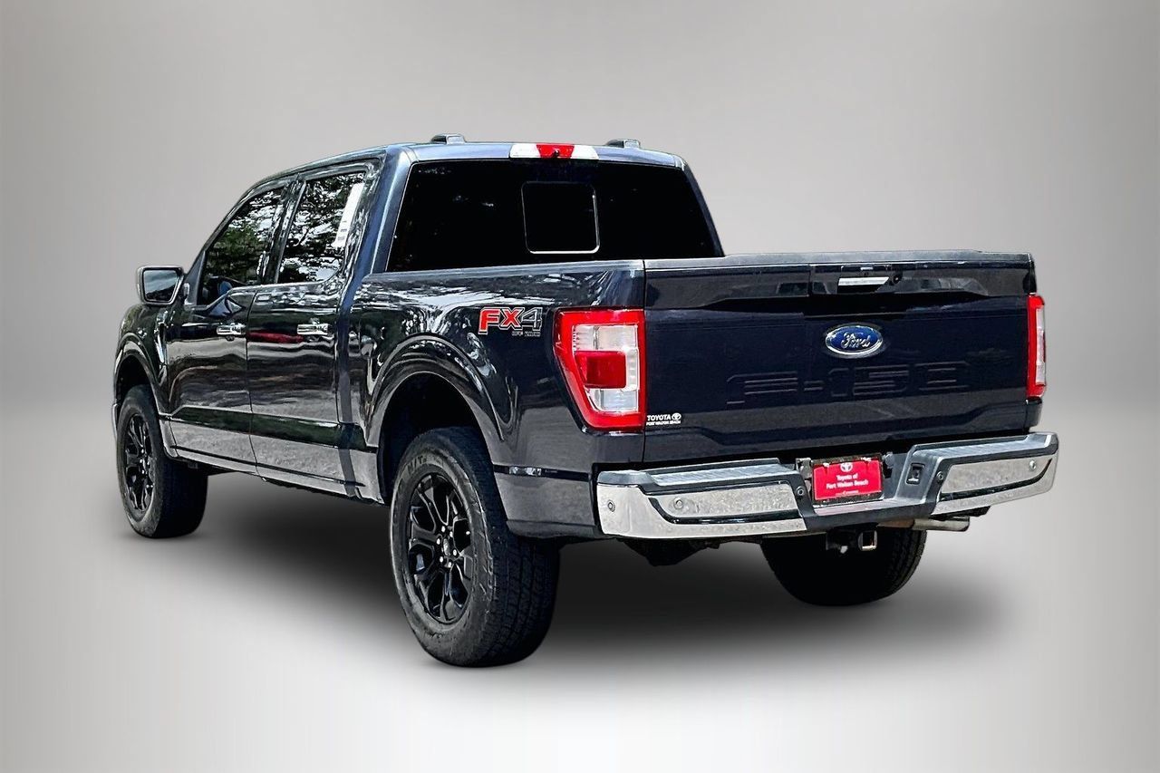 Used 2021 Ford F150 Lariat w/ Equipment Group 502A High AWD/4WD image 4