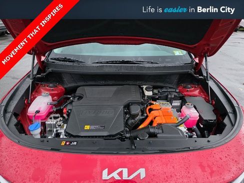 New 2025 Kia Niro EX image 11