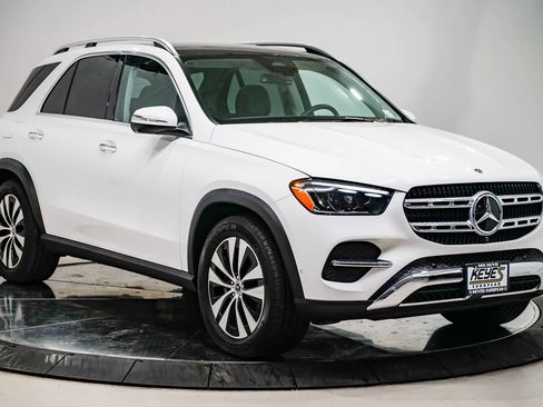 Used 2025 Mercedes-Benz GLE 350 4MATIC image 5