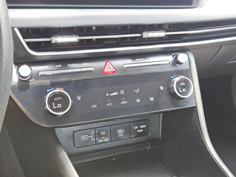 Used 2025 Hyundai Sonata SEL FWD image 20