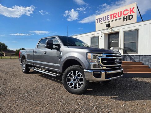 Used 2022 Ford F350 Lariat w/ Lariat Ultimate Package AWD/4WD image 4