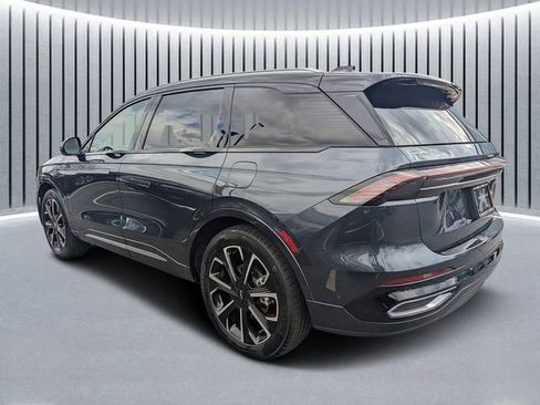 Certified 2024 Lincoln Nautilus Reserve w/ Equipment Group 203A image 7