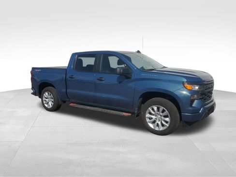 Used 2024 Chevrolet Silverado 1500 Custom image 11