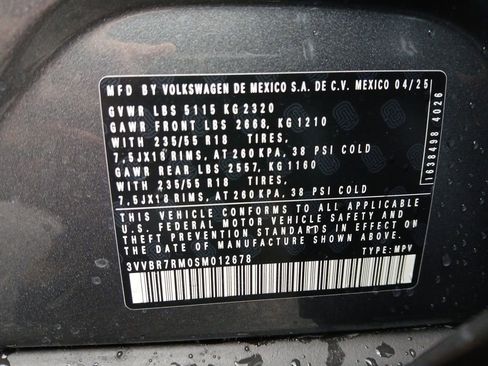 New 2025 Volkswagen Tiguan S w/ 18" Wheel Package image 28