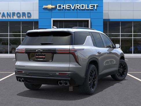 New 2026 Chevrolet Traverse LT w/ Midnight/Sport Edition FWD image 4