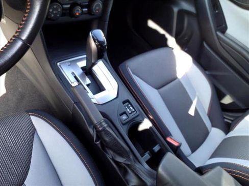 Used 2019 Subaru Crosstrek 2.0i Premium image 20