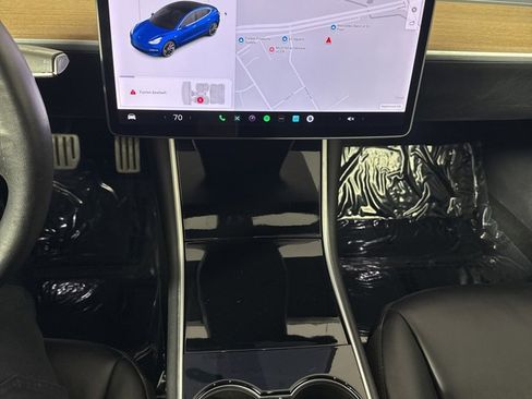Used 2020 Tesla Model 3 Performance image 33