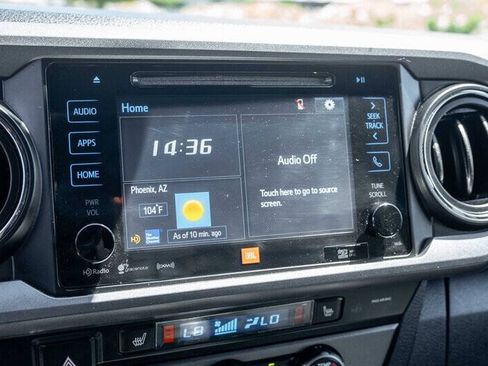 Used 2019 Toyota Tacoma TRD Off-Road AWD/4WD image 14