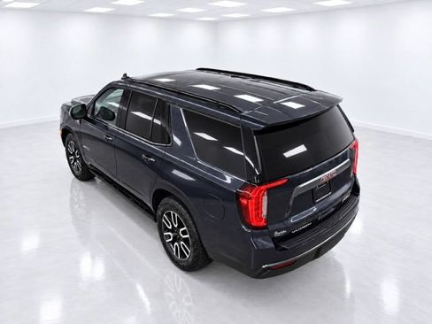Used 2023 GMC Yukon AT4 AWD/4WD image 12