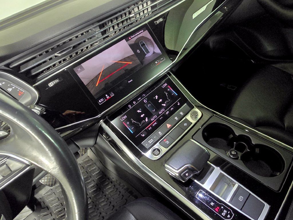 Used 2021 Audi Q7 3.0T Premium Plus w/ Premium Plus Package AWD/4WD image 22