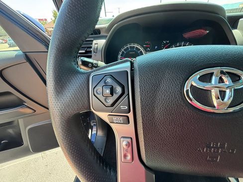 Used 2019 Toyota 4Runner SR5 Premium image 15