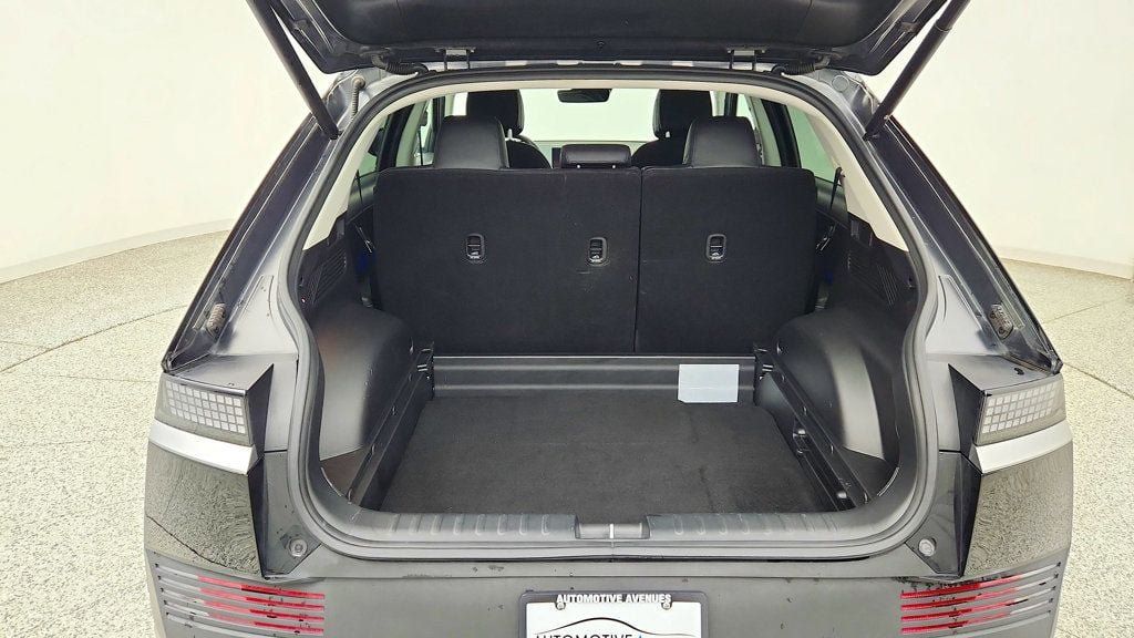 Used 2023 Hyundai Ioniq 5 SEL RWD image 32