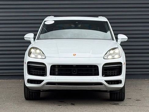 Certified 2023 Porsche Cayenne S Platinum image 10