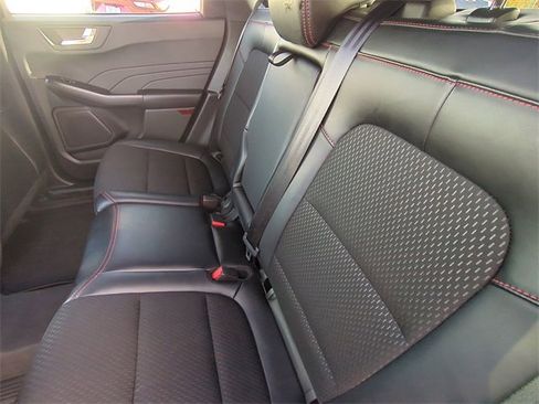 Used 2025 Ford Escape ST-Line w/ Equipment Group 301A image 29