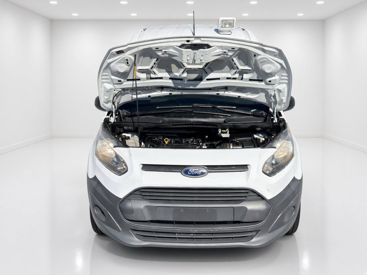 Used 2015 Ford Transit Connect XL FWD image 14