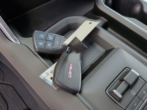 New 2026 GMC Sierra 2500 Denali w/ Denali Reserve Package image 52