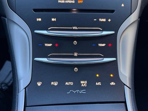 Used 2016 Lincoln MKZ w/ Equipment Group 300A Reserve image 11