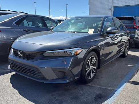 Used 2022 Honda Civic LX image 1