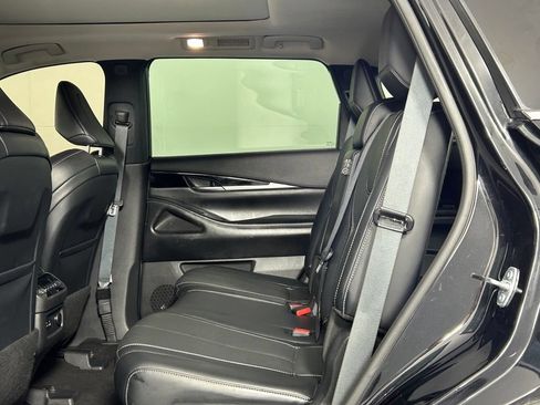 Used 2023 INFINITI QX60 Pure AWD/4WD image 18
