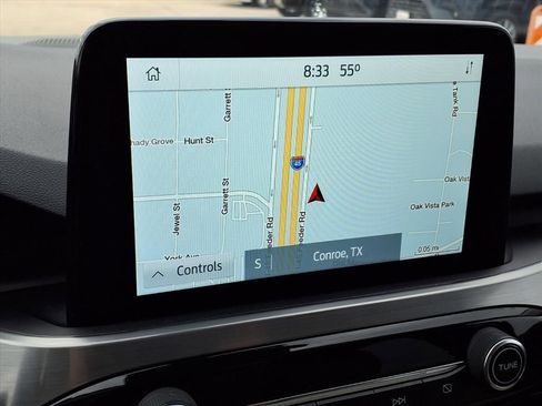 Used 2021 Ford Escape Titanium image 12