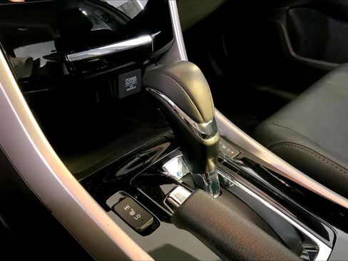 Used 2017 Honda Accord EX-L image 17