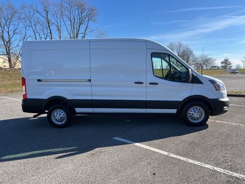 Used 2023 Ford Transit 250 Medium Roof AWD w/ Load Area Protection Package image 12