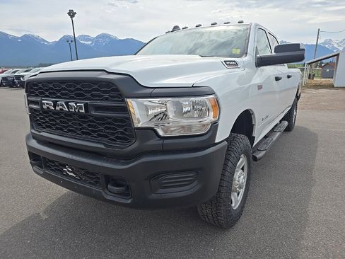Used 2022 RAM 3500 Tradesman image 3