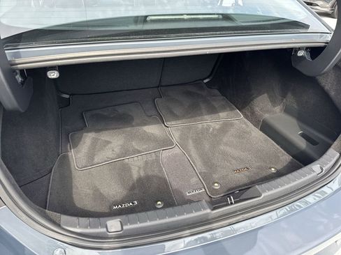Used 2023 MAZDA MAZDA3 s FWD image 57