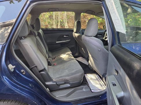 Used 2014 Toyota Prius V image 13