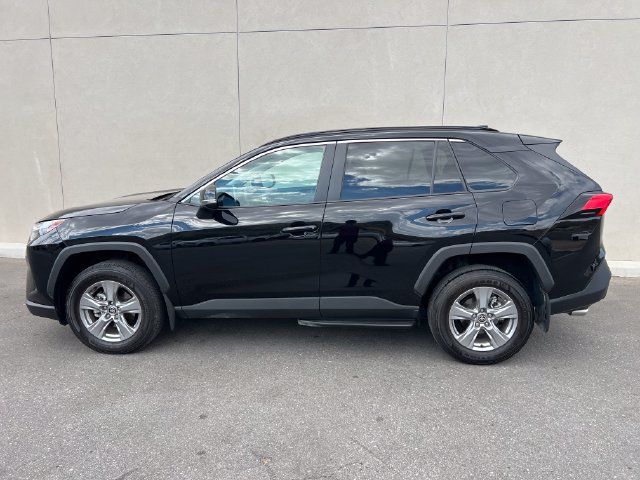 Used 2025 Toyota RAV4 XLE FWD image 4