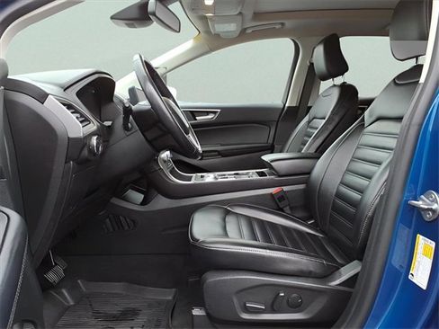 Used 2023 Ford Edge SEL w/ Convenience Package image 14