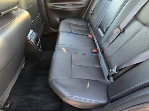 Used 2019 Nissan Sentra SR w/ Premium Package (SR) image 16