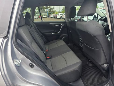 Used 2021 Toyota RAV4 XLE w/ XLE Grade Weather Package image 21